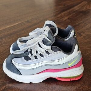 Toddler Nike Air Max Size 9C In Pink White And Gray